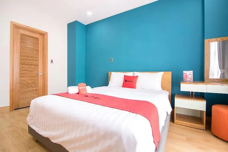 Reddoorz Plus Near Cau Ong Lanh