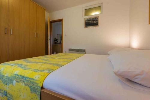 Apartments in Crikvenica 14043