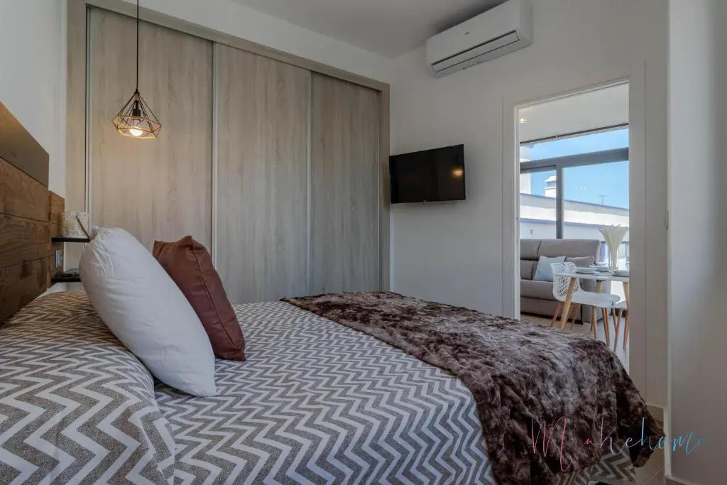 Ayamonte Market Suites by Ĥ