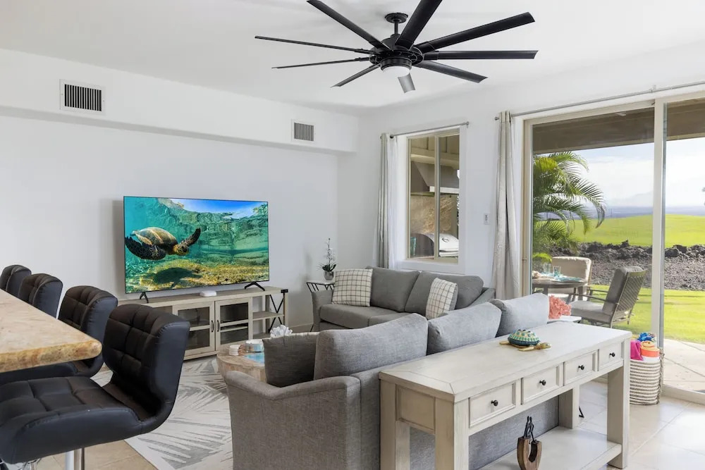 Luxury Living with Pool Access