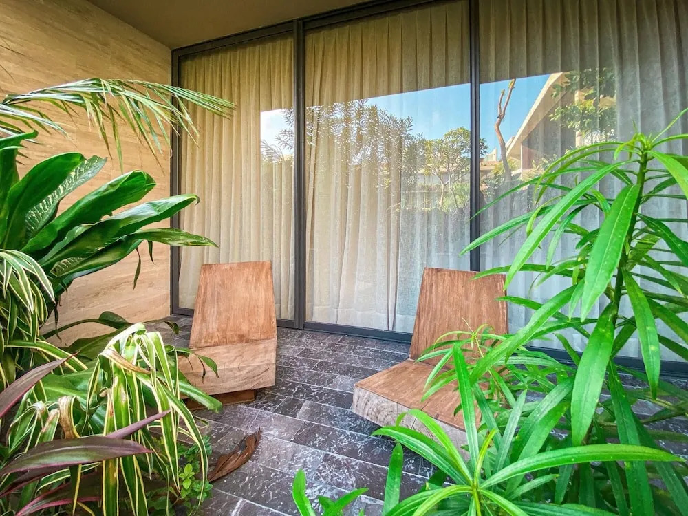 Welcoming Studio With Pool Access Private Gaden Gym Spa Yoga Free Transport to Beach Club