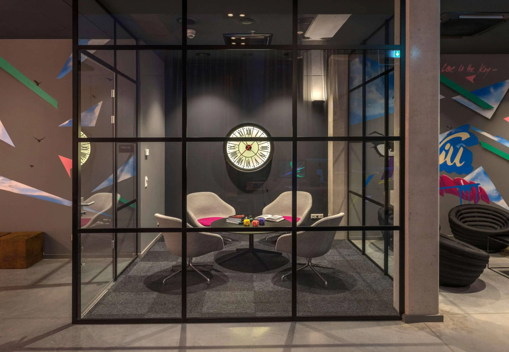 Moxy Frankfurt Airport