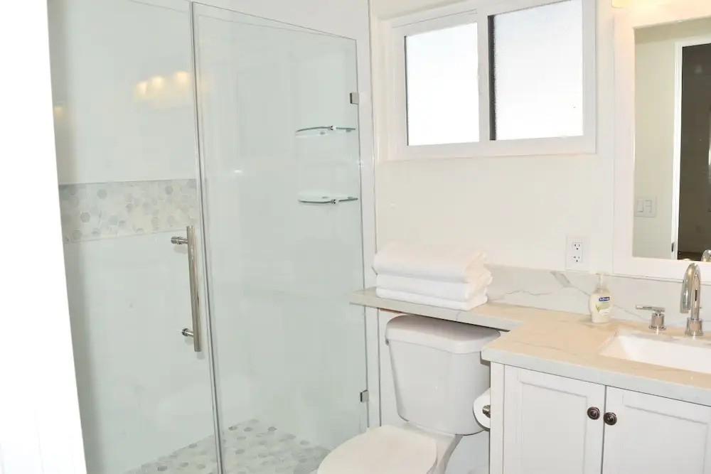Modern Hillcrest 3 Bedroom