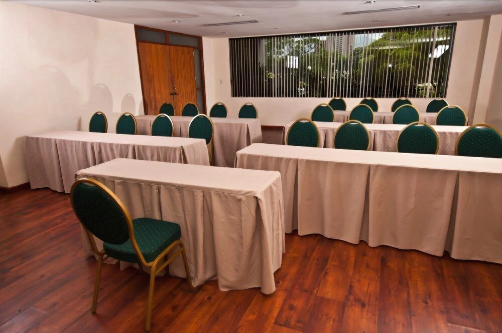 Hotel GH Guaparo Suites
