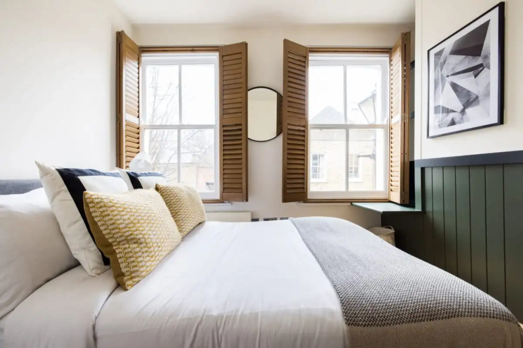 The Stepney Star - Bright & Modern 2BDR with Terrace