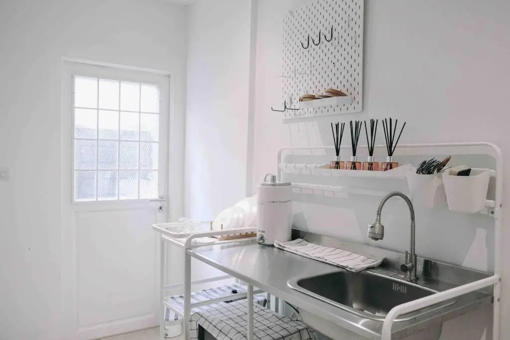 820house - Entire Floor 4 beds