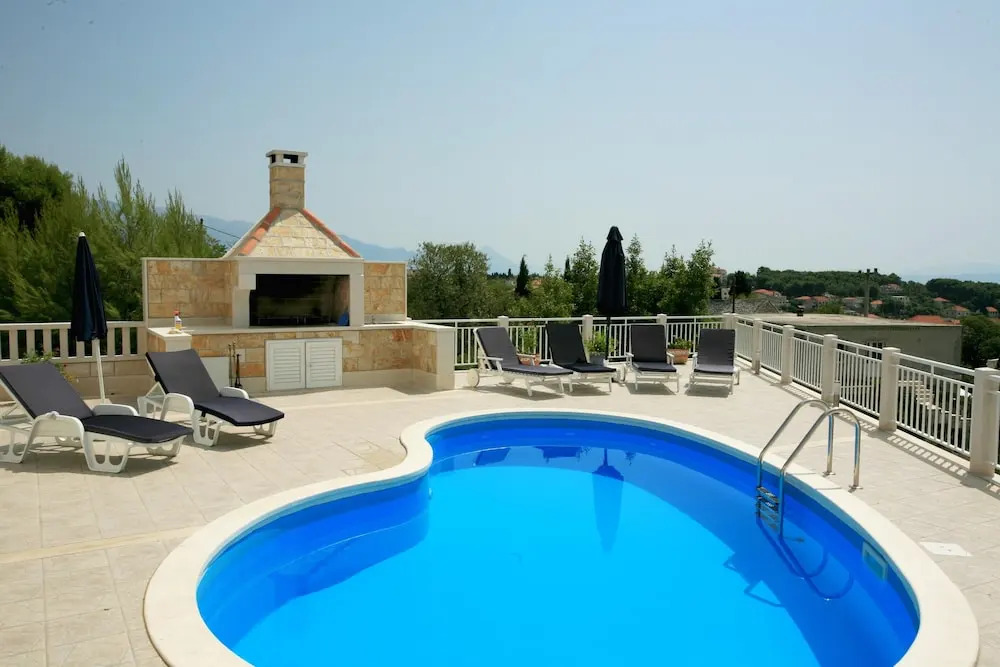 Villa With 4 Bedrooms in Brac, With Wonderful sea View, Private Pool,
