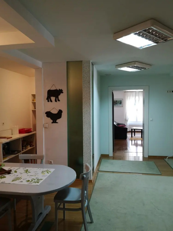 Rooms 4 Rivers