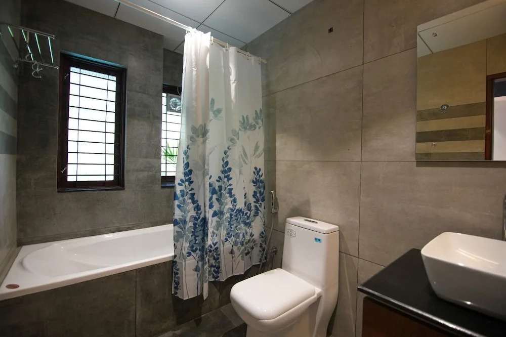 Bcamp Resorts & Homestays