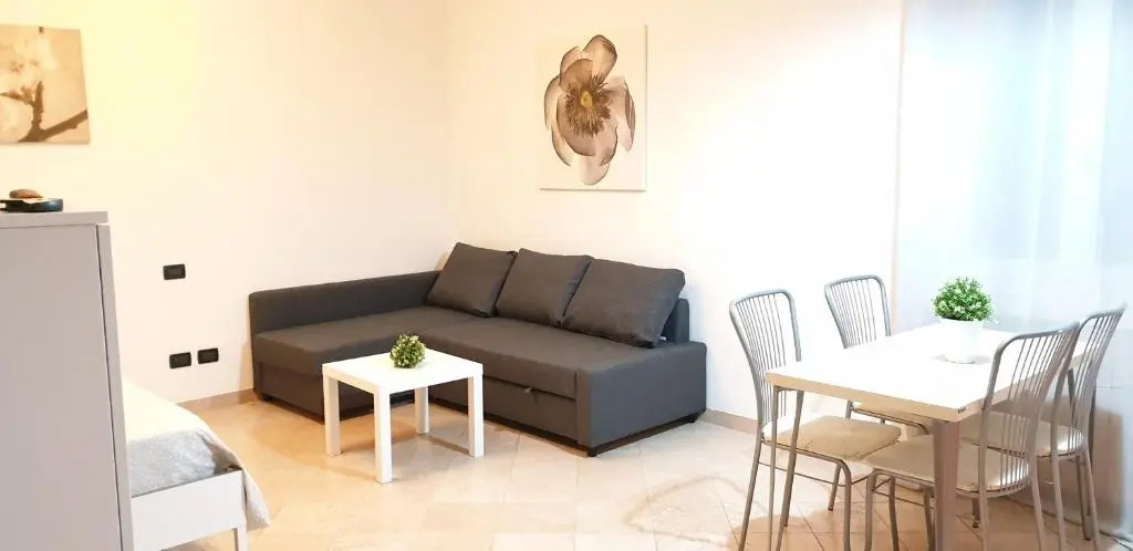 Philips Apartment