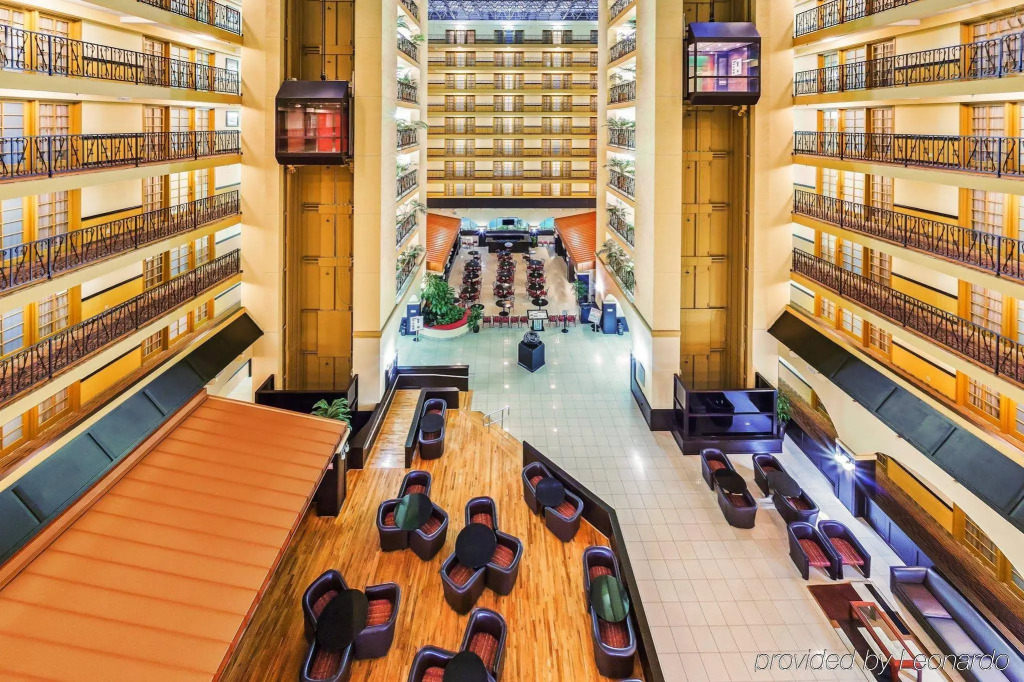 Crowne Plaza Suites Houston Southwest
