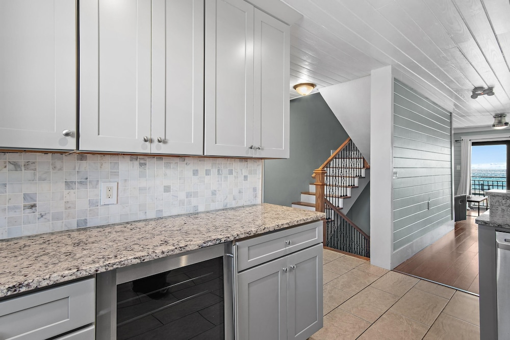 Costa Vista Townhouse #13