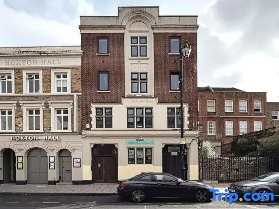 London Zone 1 Hoxton Shoreditch 2 Bedroom 2 Bathroom Apartment with Balcony