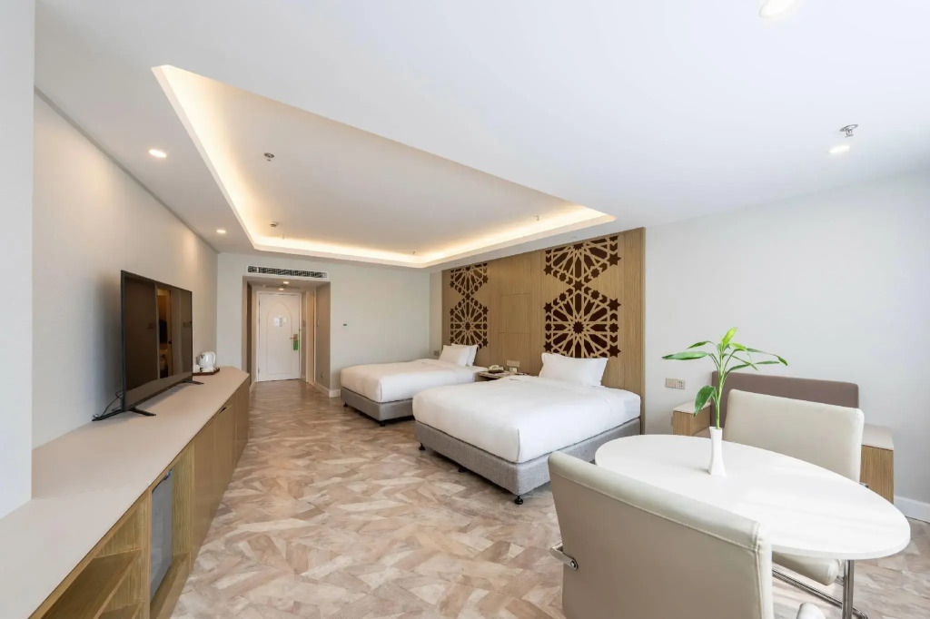 Pearl Hotel