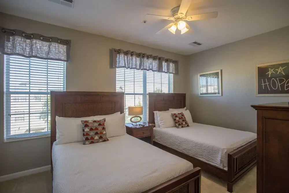 Luxury Vista Three Bedroom House 3071