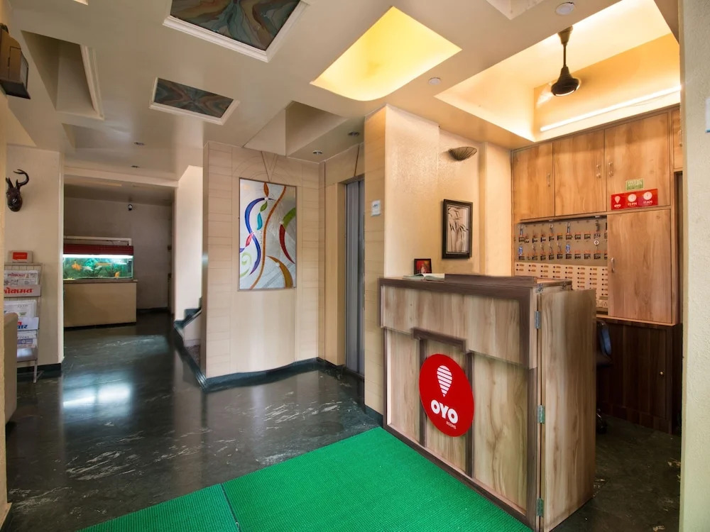 OYO 5250 Hotel Suraj Classic