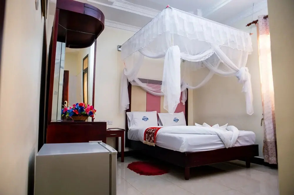 Kibo Peak Palace Hotel