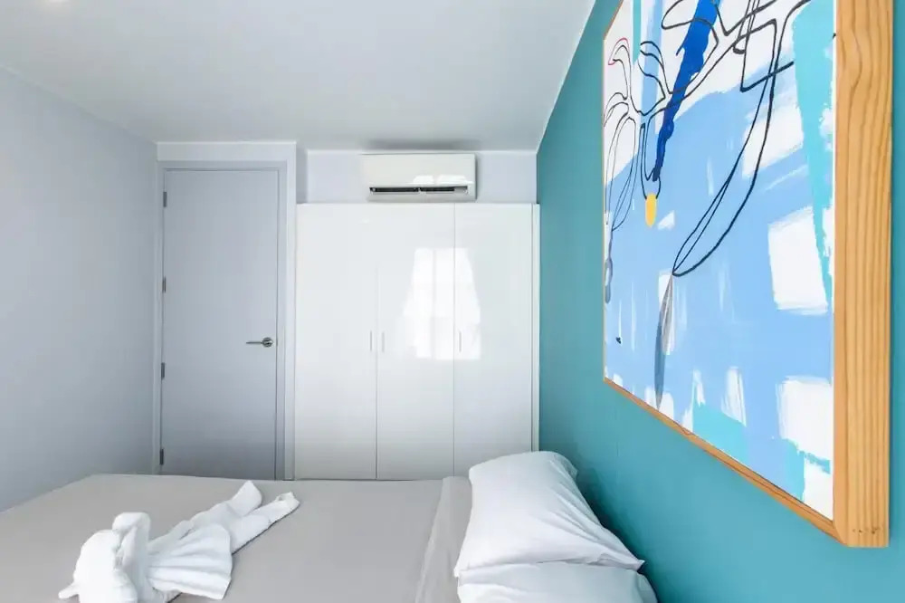 Pool View 1 Bed Apt T2-620