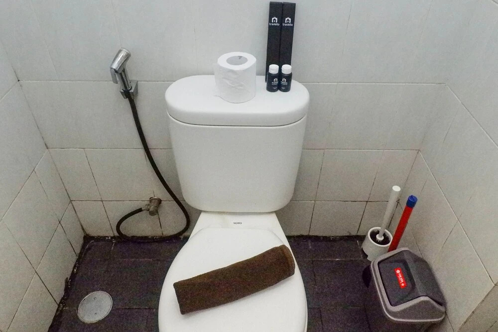 Relaxing Studio Apartment At Puri Mas