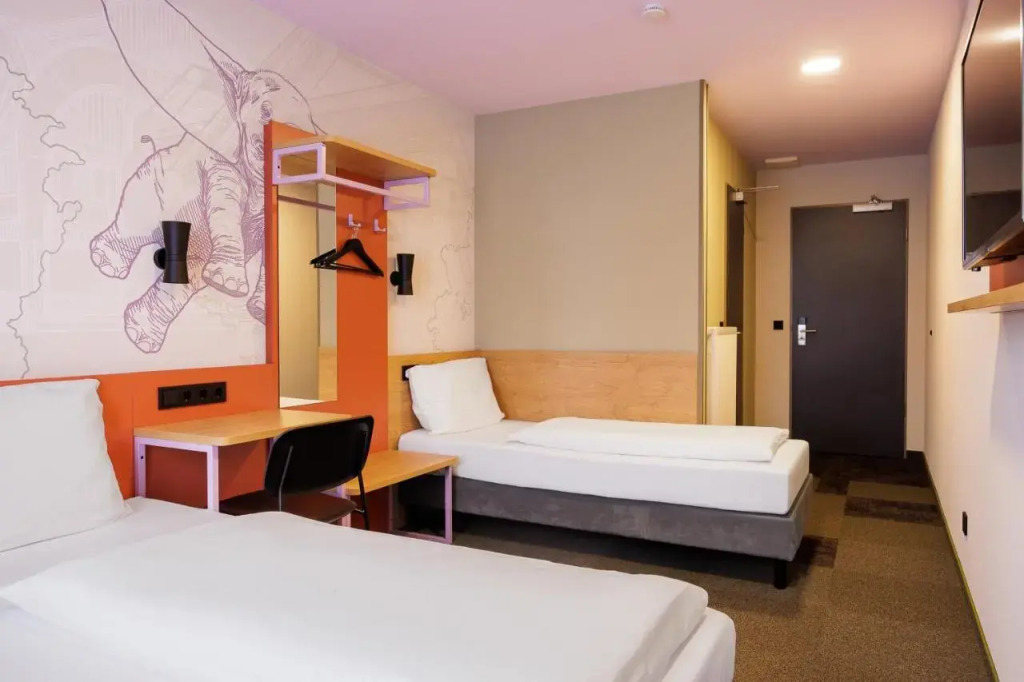 Mc Dreams Hotel Wuppertal City - 20 Min From Dusseldorf