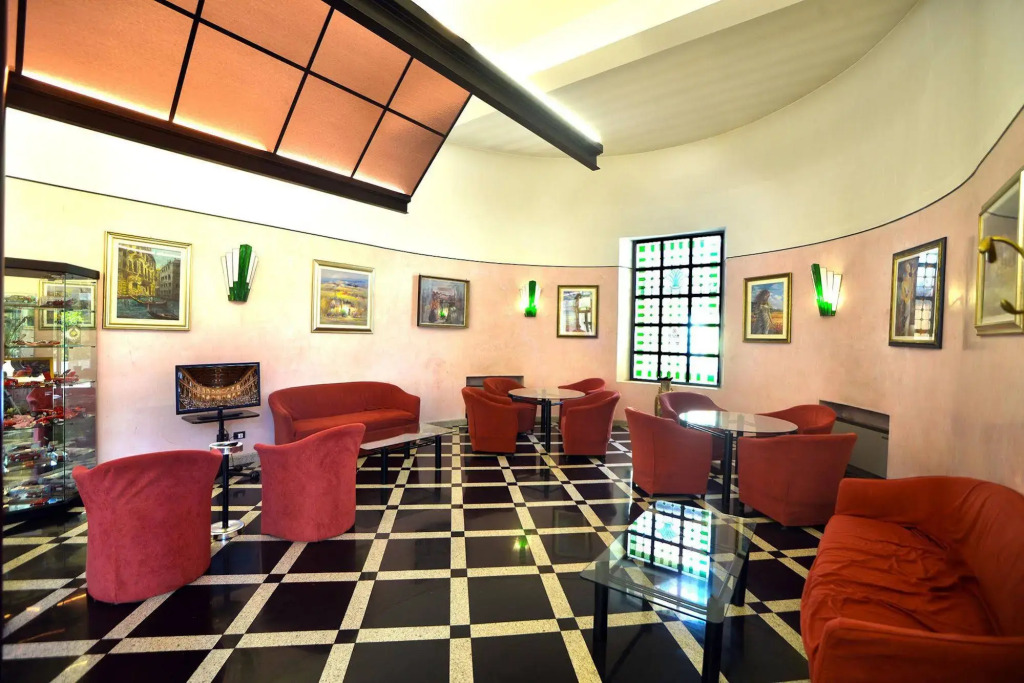 Hotel Salus