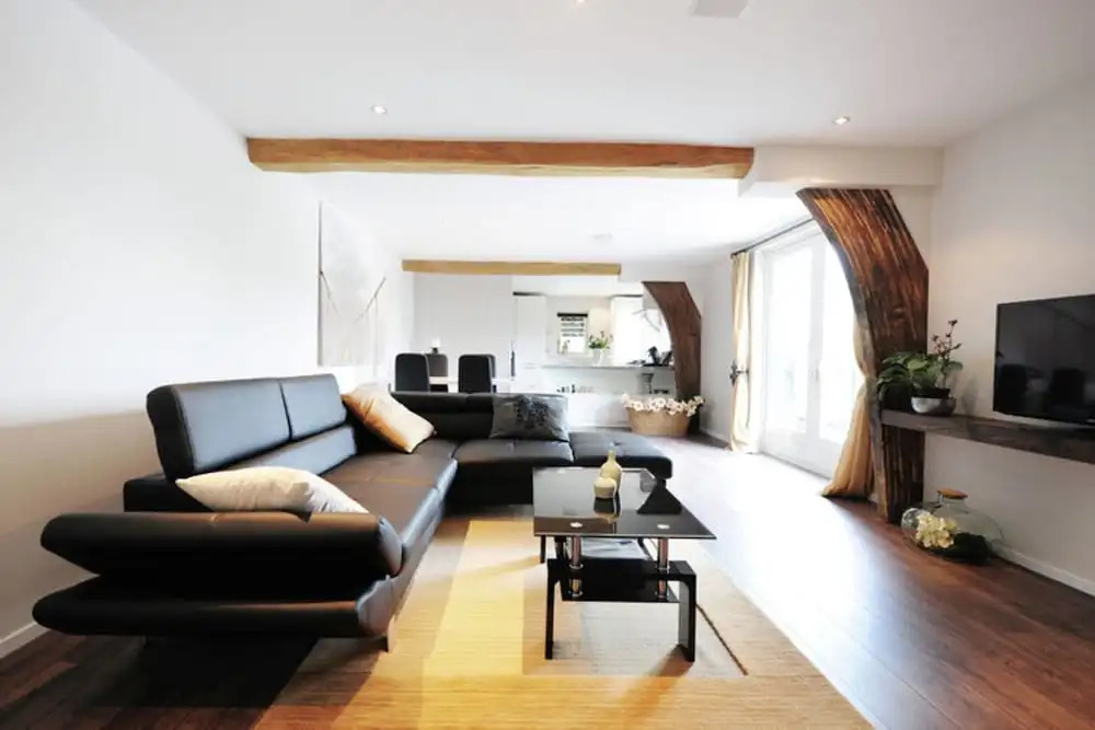 Romantic Holiday Home With Plenty of Cycling and Walking Possibilities