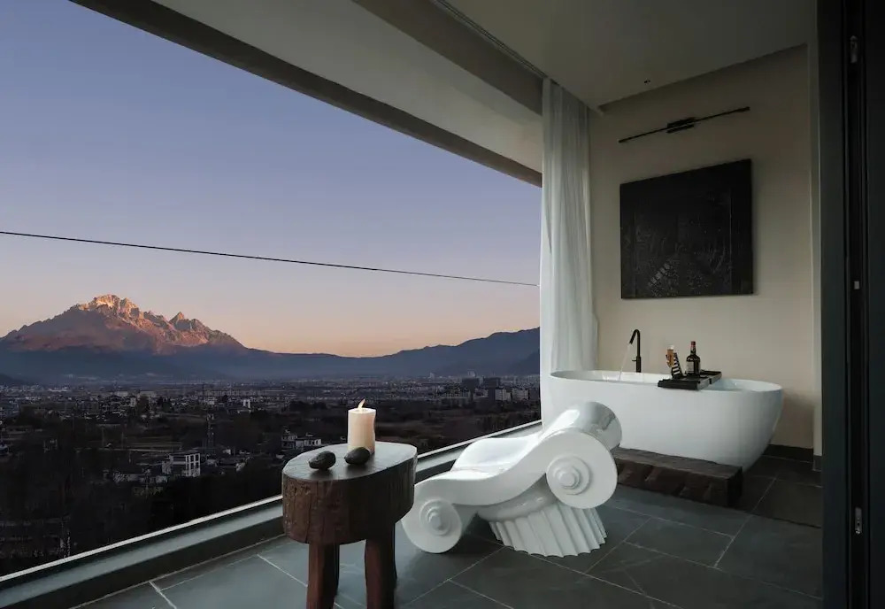 Lijiang jijian Xiangwang SOOOAN Luxury Resort Hotel