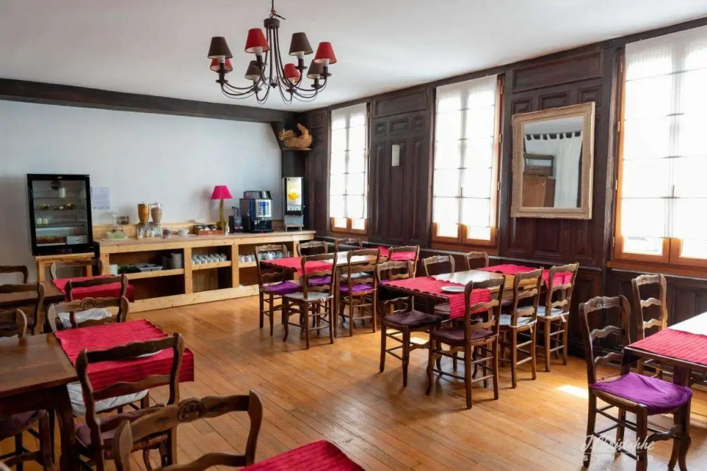 Logis - Hotel & Restaurant La Corne d Abondance