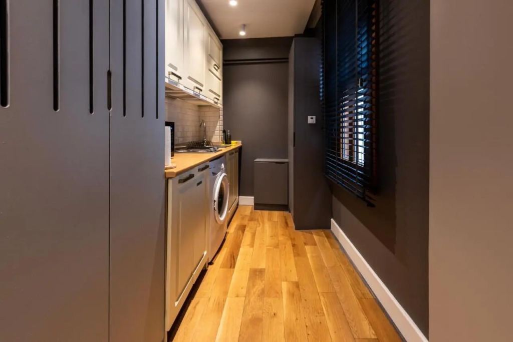 Bguest Pera Suites