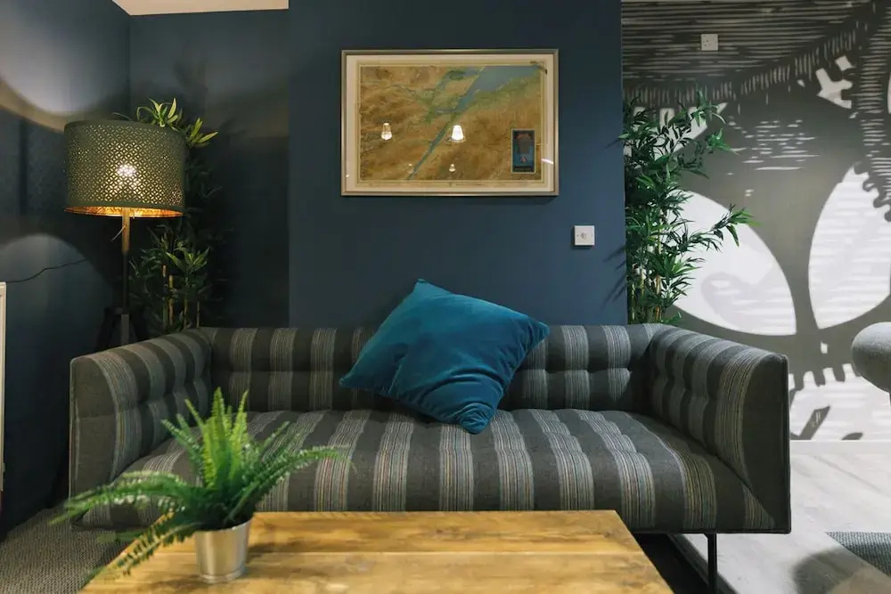 For Students Only - George Street in Glasgow - walking distance to High Street Station