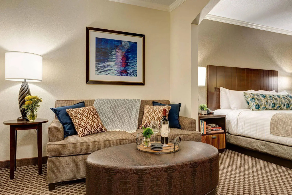 Garrison Hotel & Suites Dover-Portsmouth, an Ascend Collection Hotel