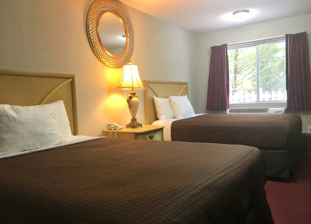 Scottish Inns and Suites