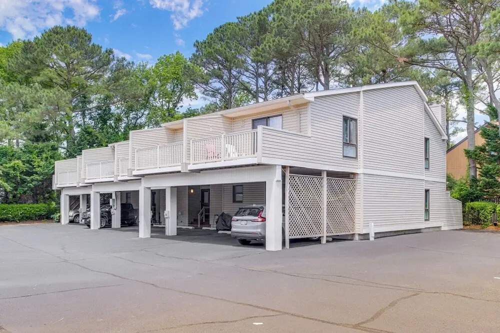 Walk to Shore & Boardwalk: Bethany Beach Retreat
