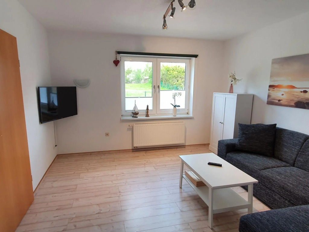 Wohnung bei Kuehlungsborn mit Garten
