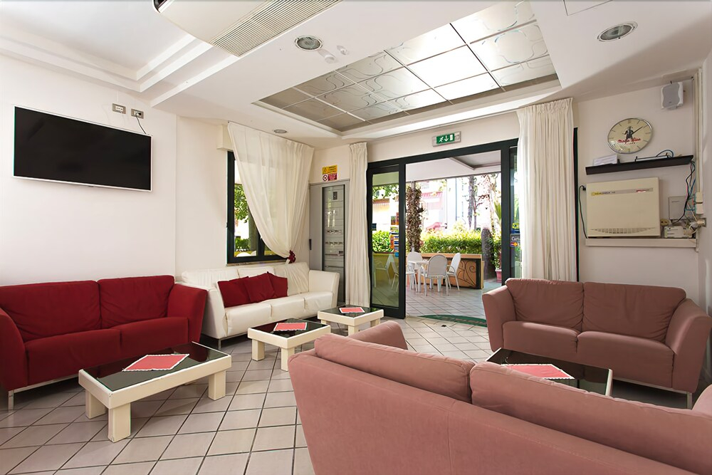 Kristalex Pet Friends Hotel
