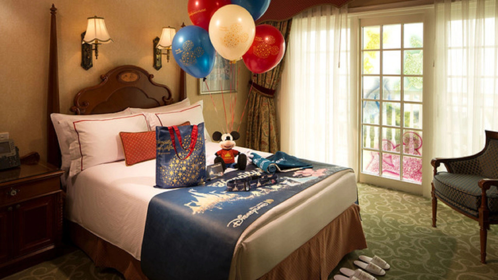 Hong Kong Disneyland Hotel