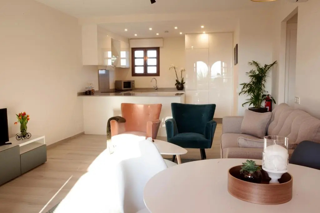 Desert Springs Apartment 354