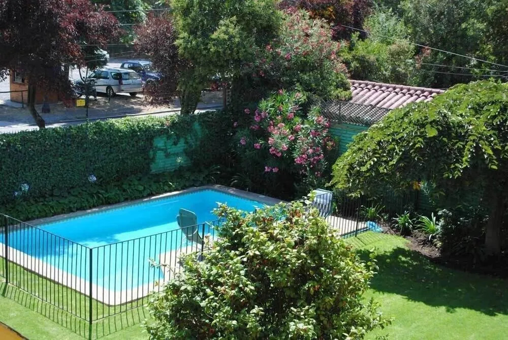 Brunos B&B