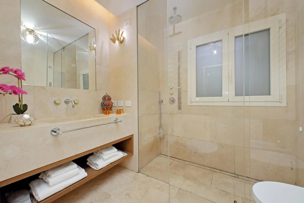 Luxury Domus Apartment 2