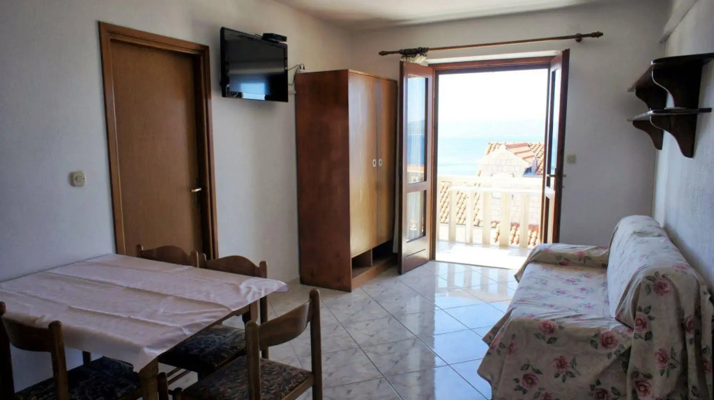 Villa Ana