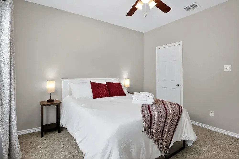 Game Day Getaway Near Texas A&m 4 Bedroom Home