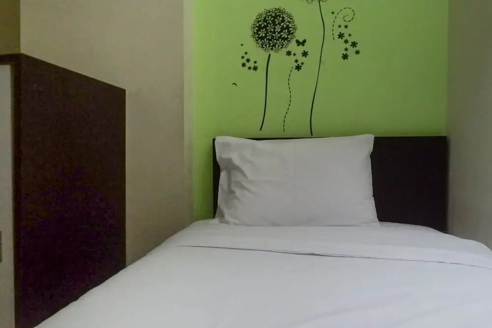 Best Value 2Br Apartment At Dian Regency