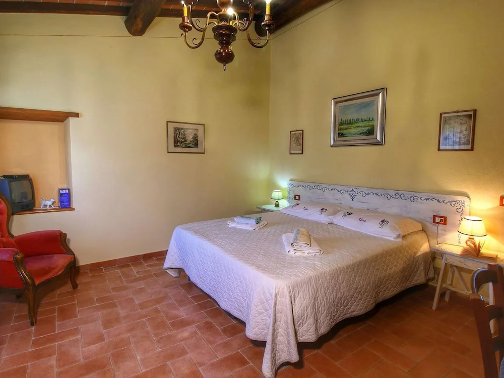 Escape to Vineyards, Elba