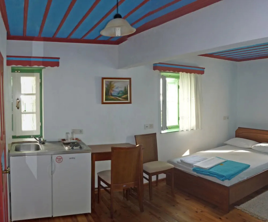 Guesthouse Iro