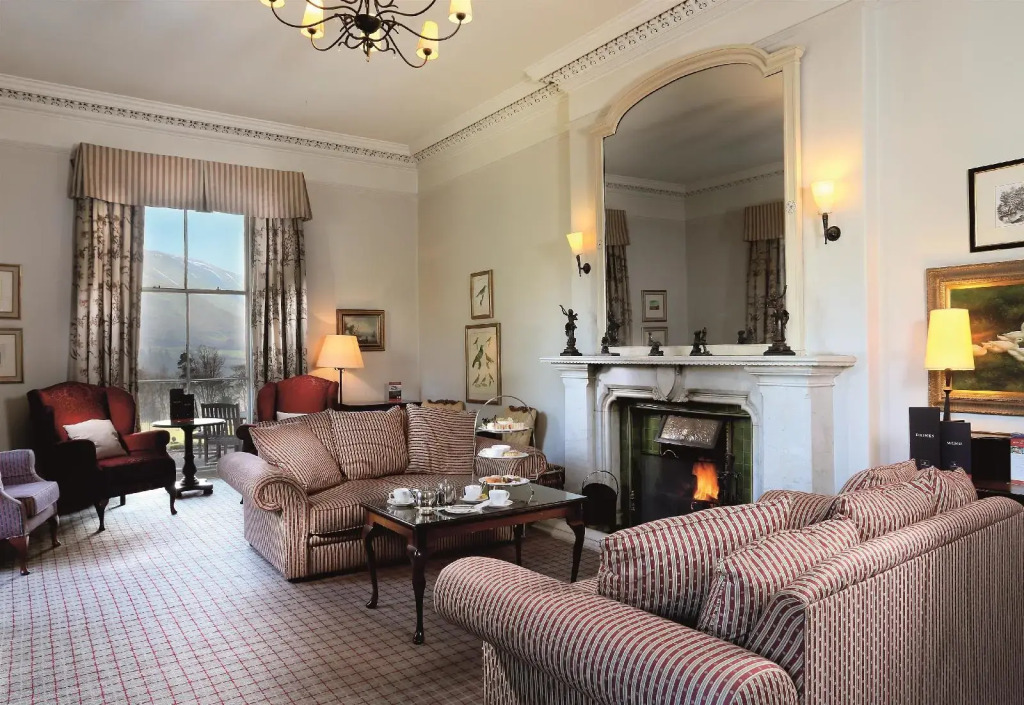 Macdonald Leeming House