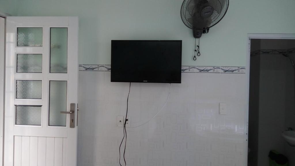 Khách Sạn Anh Tú 27B THÙY VAN