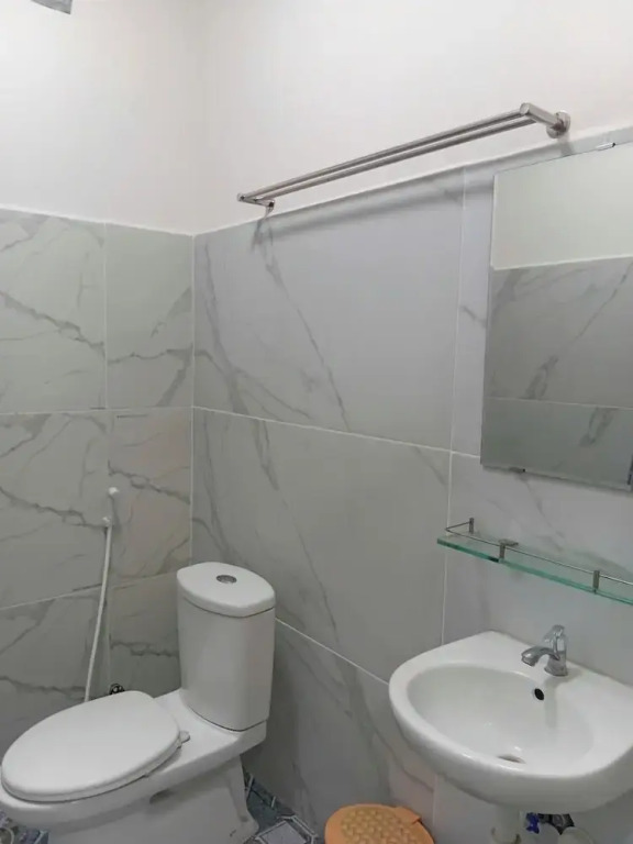 HOTEL MOTeL ĐỒNG KHỞI