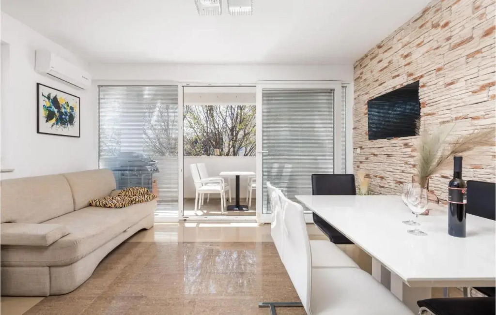 Apartment Palit