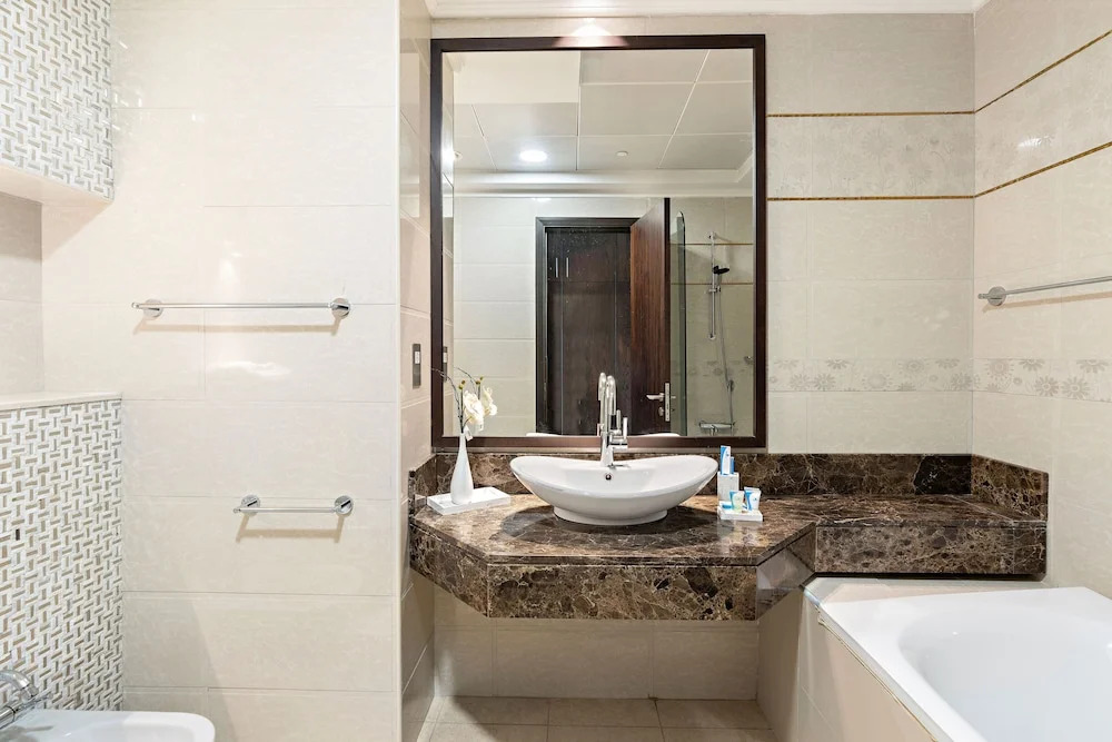 WelHome - Deluxe Apartment With Panoramic Sea Views