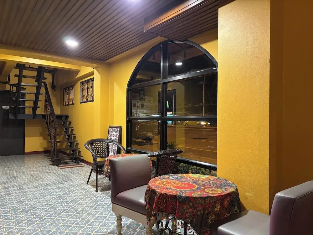 Phoenix Room